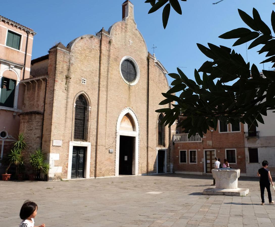 Elegance And Comfort Between St S And Biennale