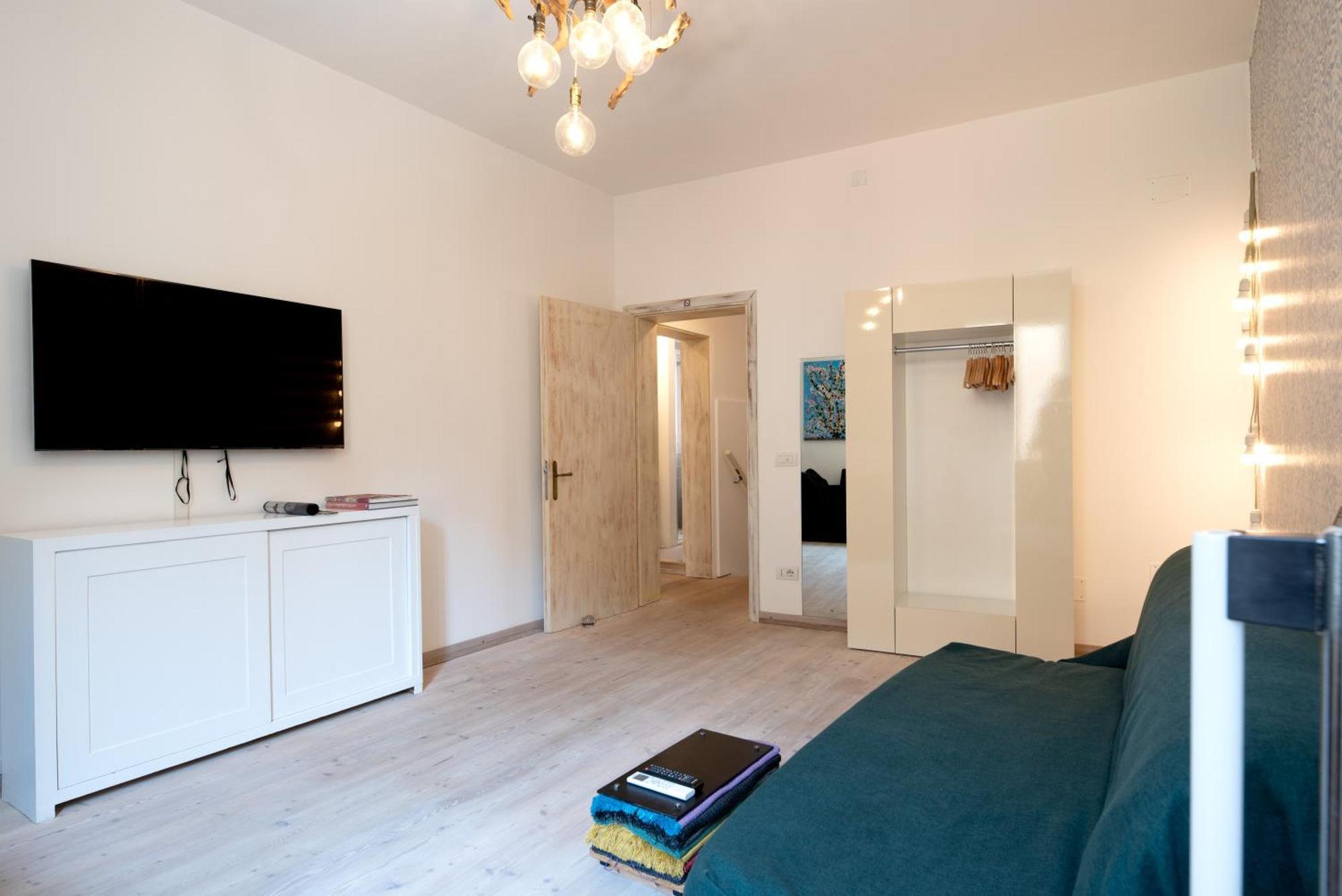 Elegance And Comfort Between St S And Biennale *